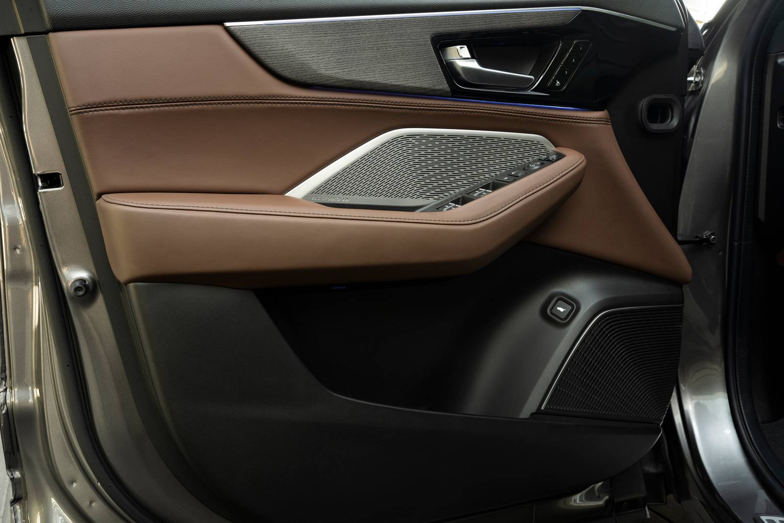 2022 Acura MDX front safety DETAIL