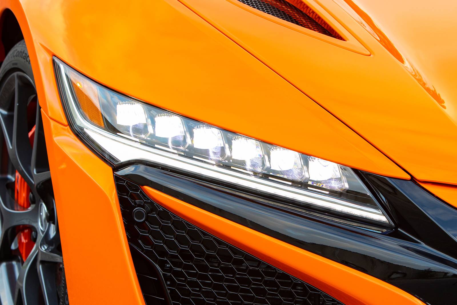 2020 Acura NSX exterior EDETAIL