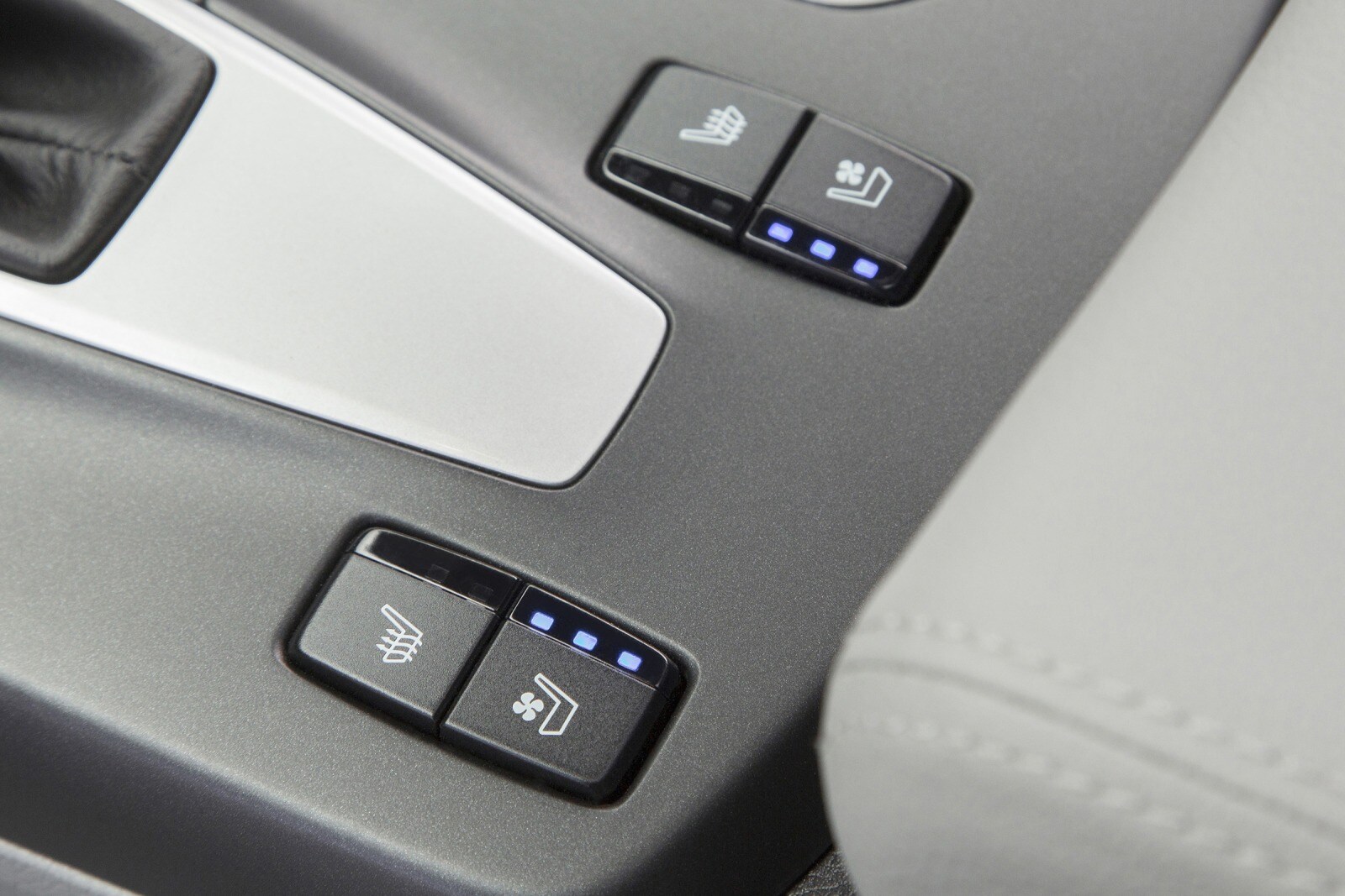 2016 Acura RDX front safety DETAIL