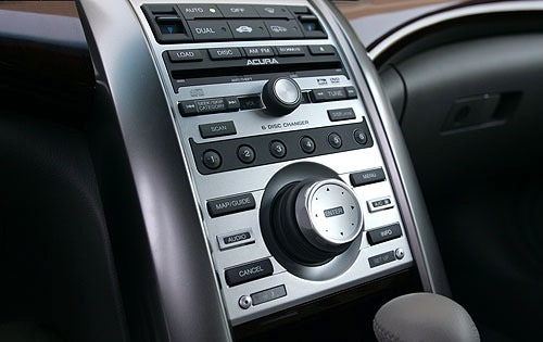 2005 Acura RL interior CC