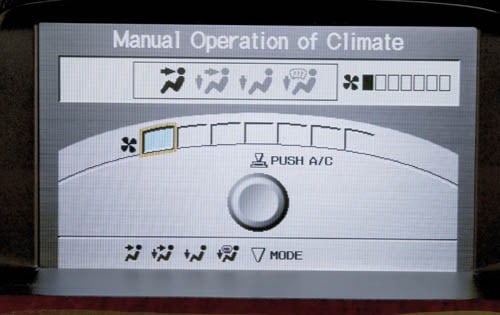 2005 Acura RL interior CC