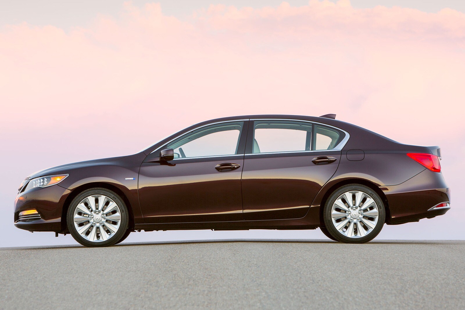 2016 Acura RLX — OEM photo 4