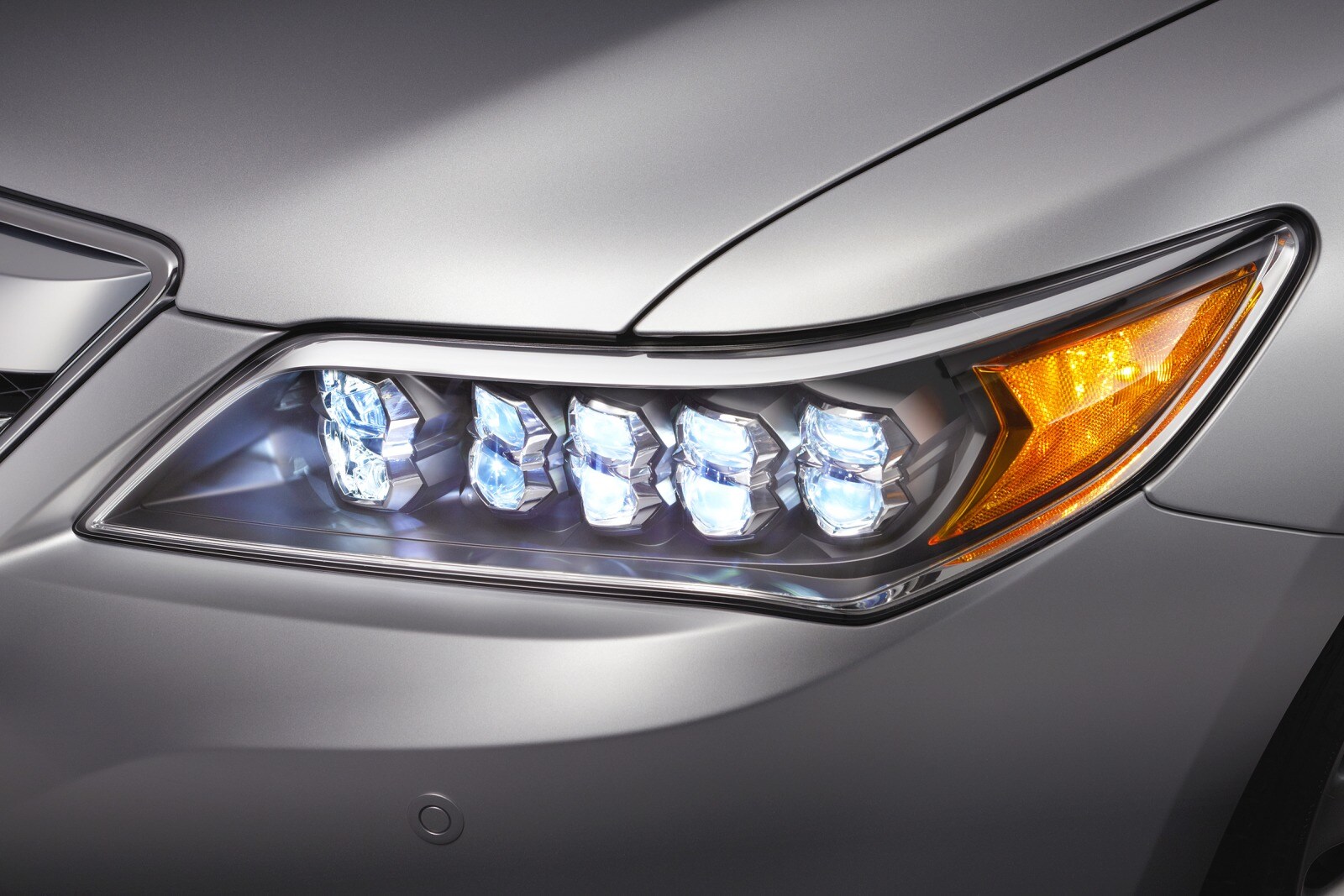 2016 Acura RLX — OEM photo 1