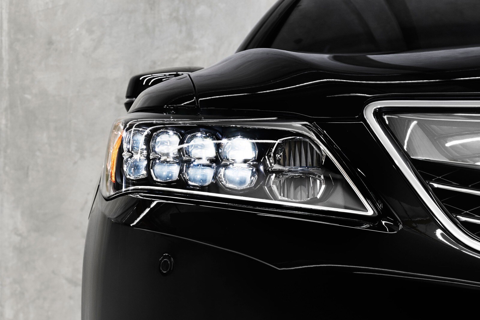 2017 Acura RLX — OEM photo 1
