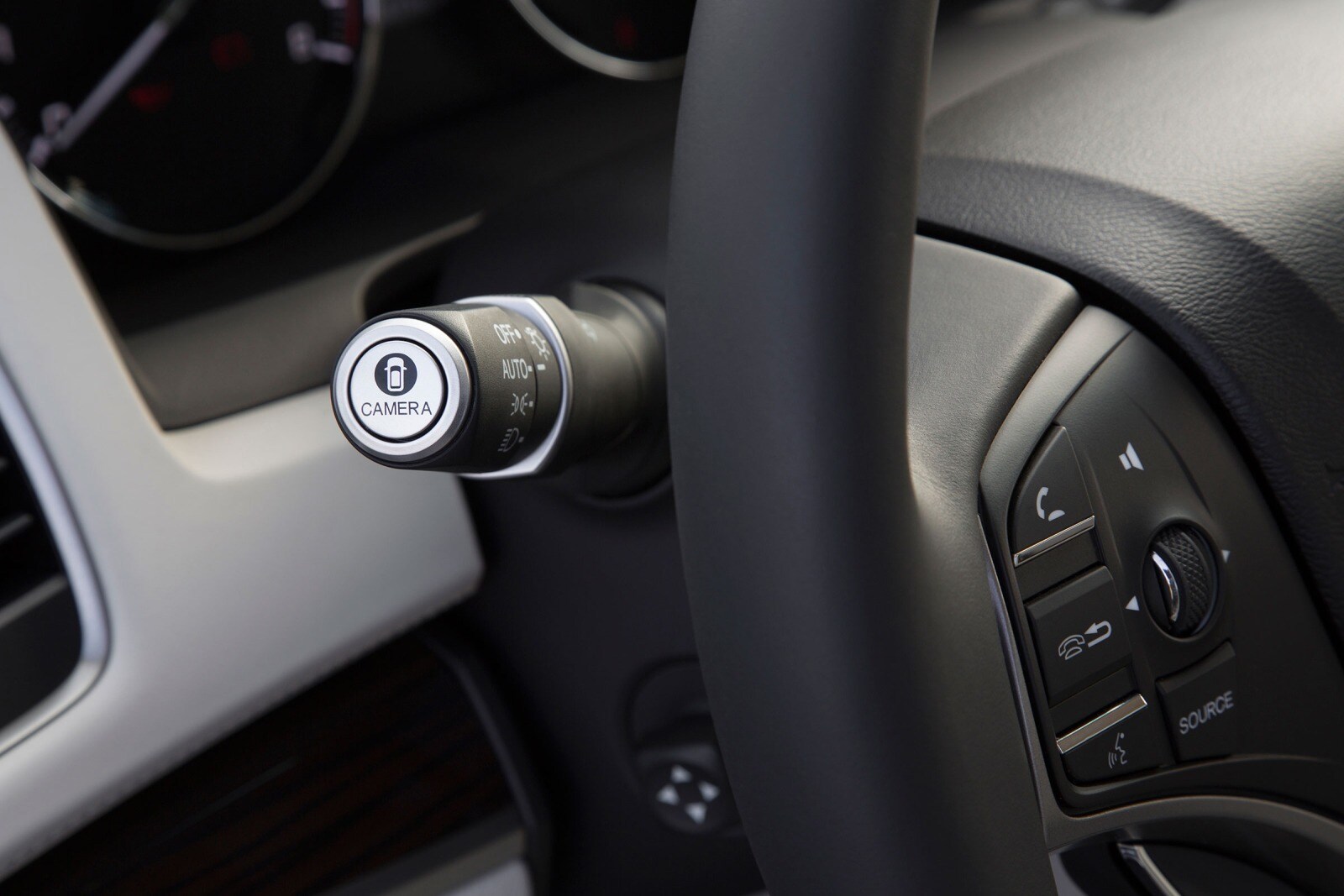 2017 Acura RLX interior DETAIL