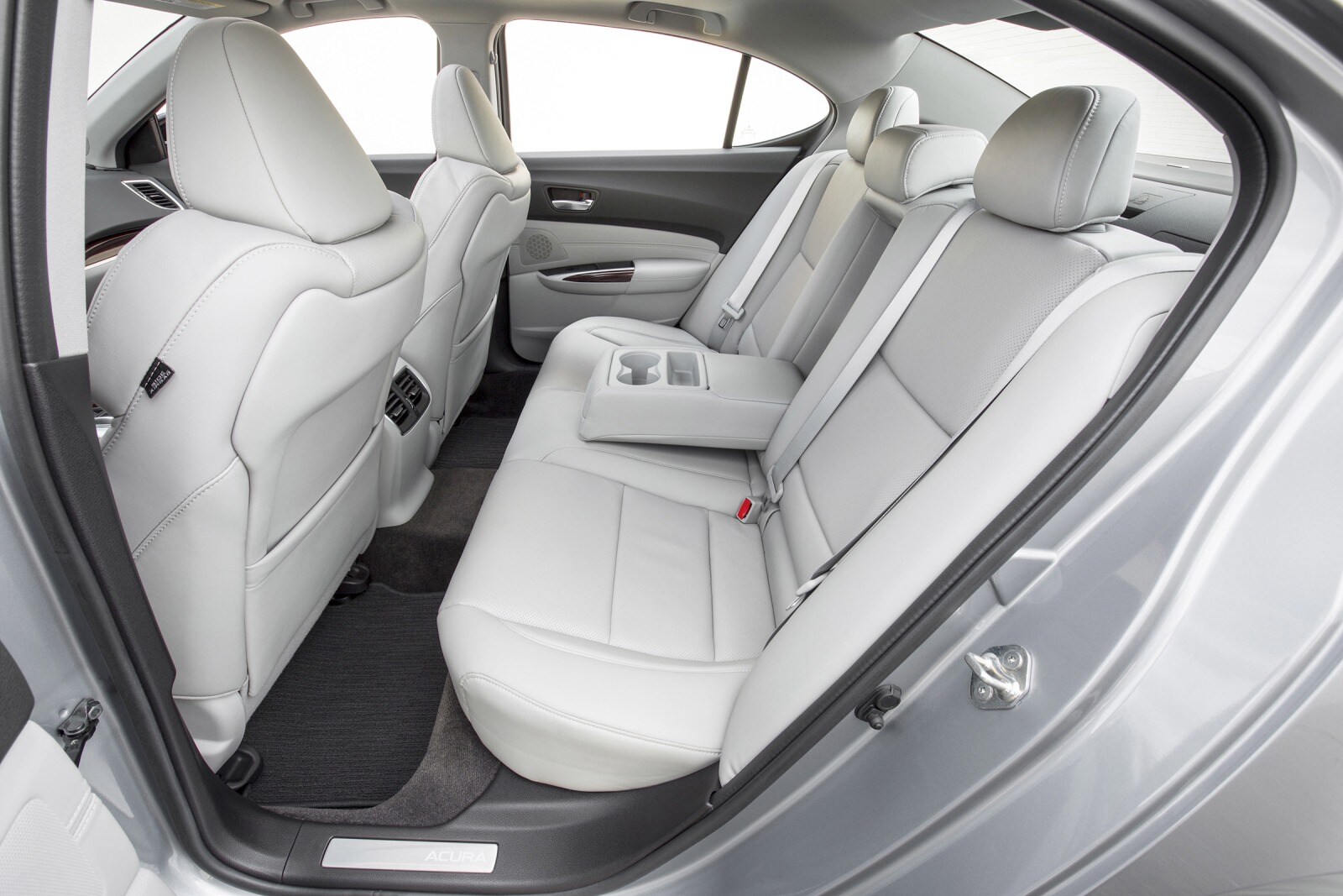 2016 Acura Tlx interior RI