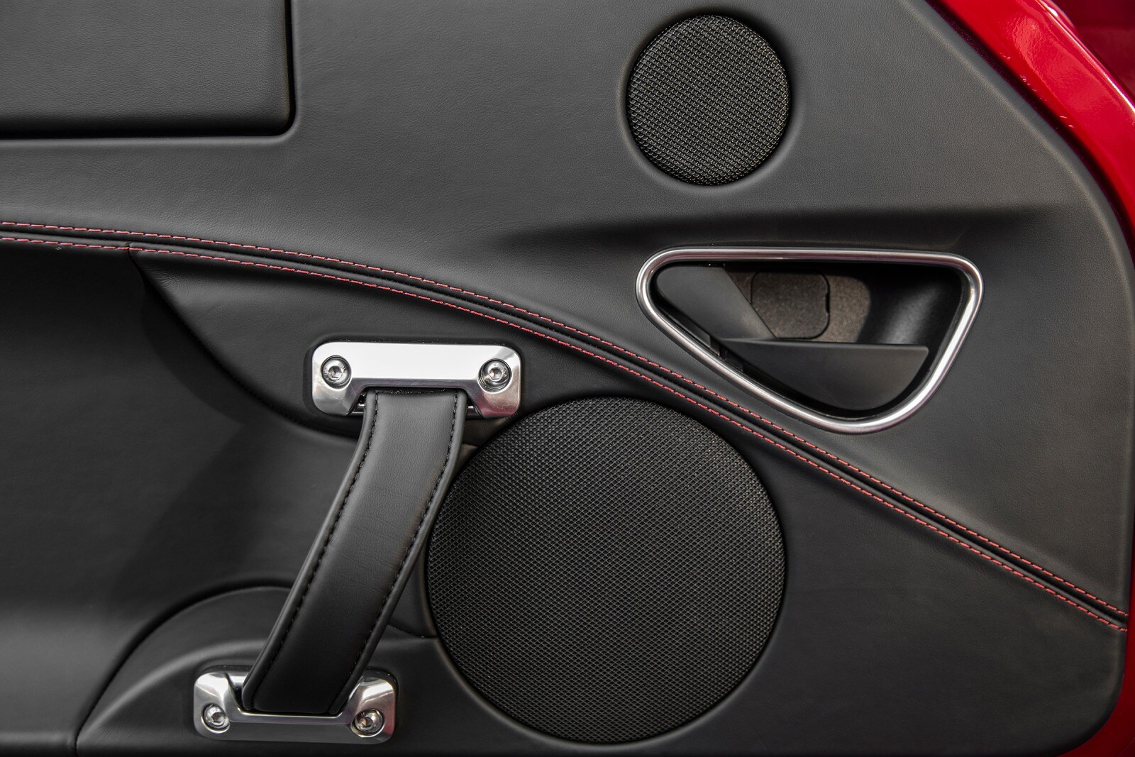 2015 Alfa Romeo 4C interior DETAIL