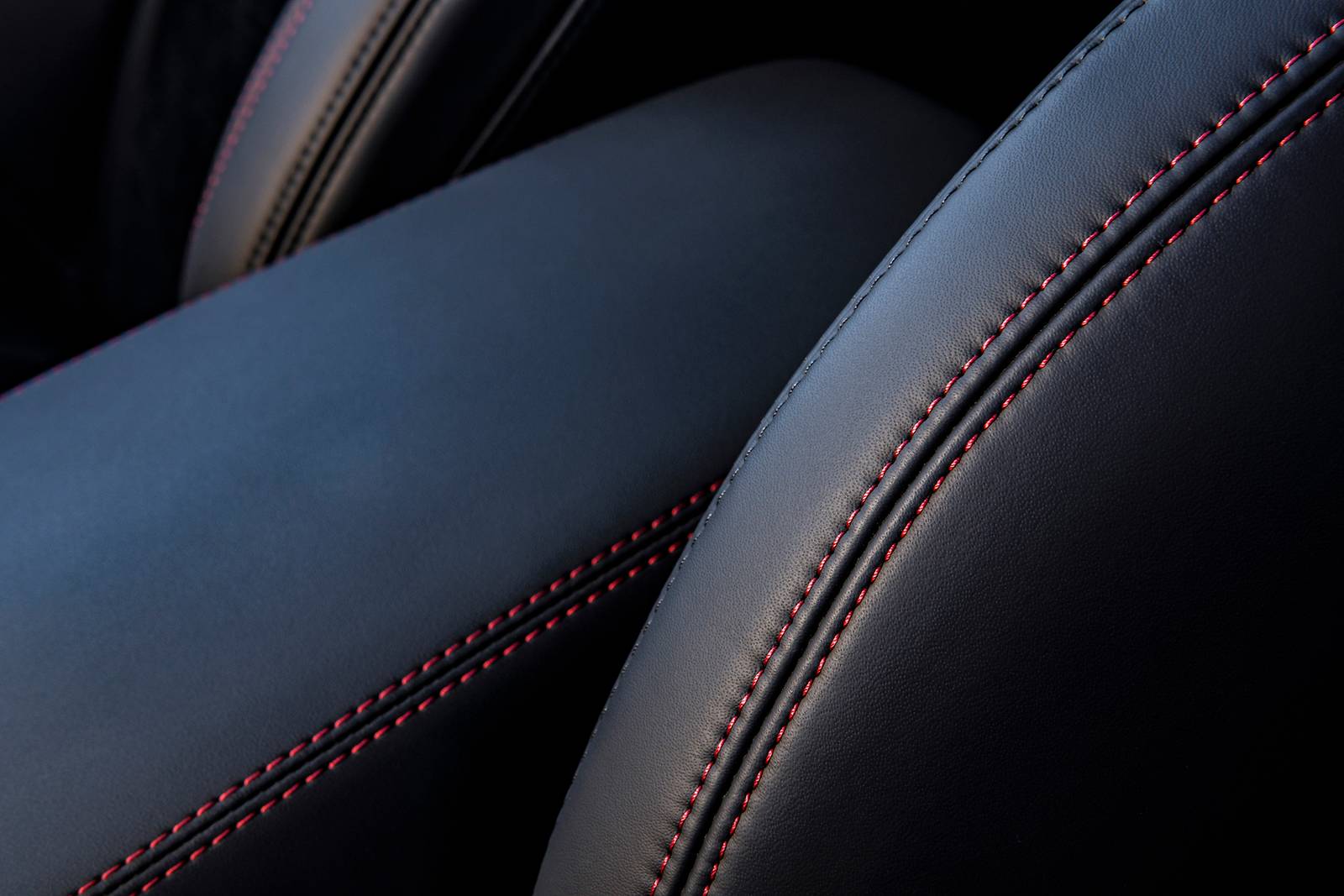 2022 Alfa Romeo Giulia interior DETAIL