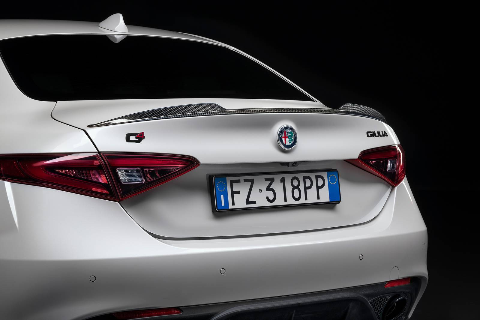 2022 Alfa Romeo Giulia exterior EDETAIL