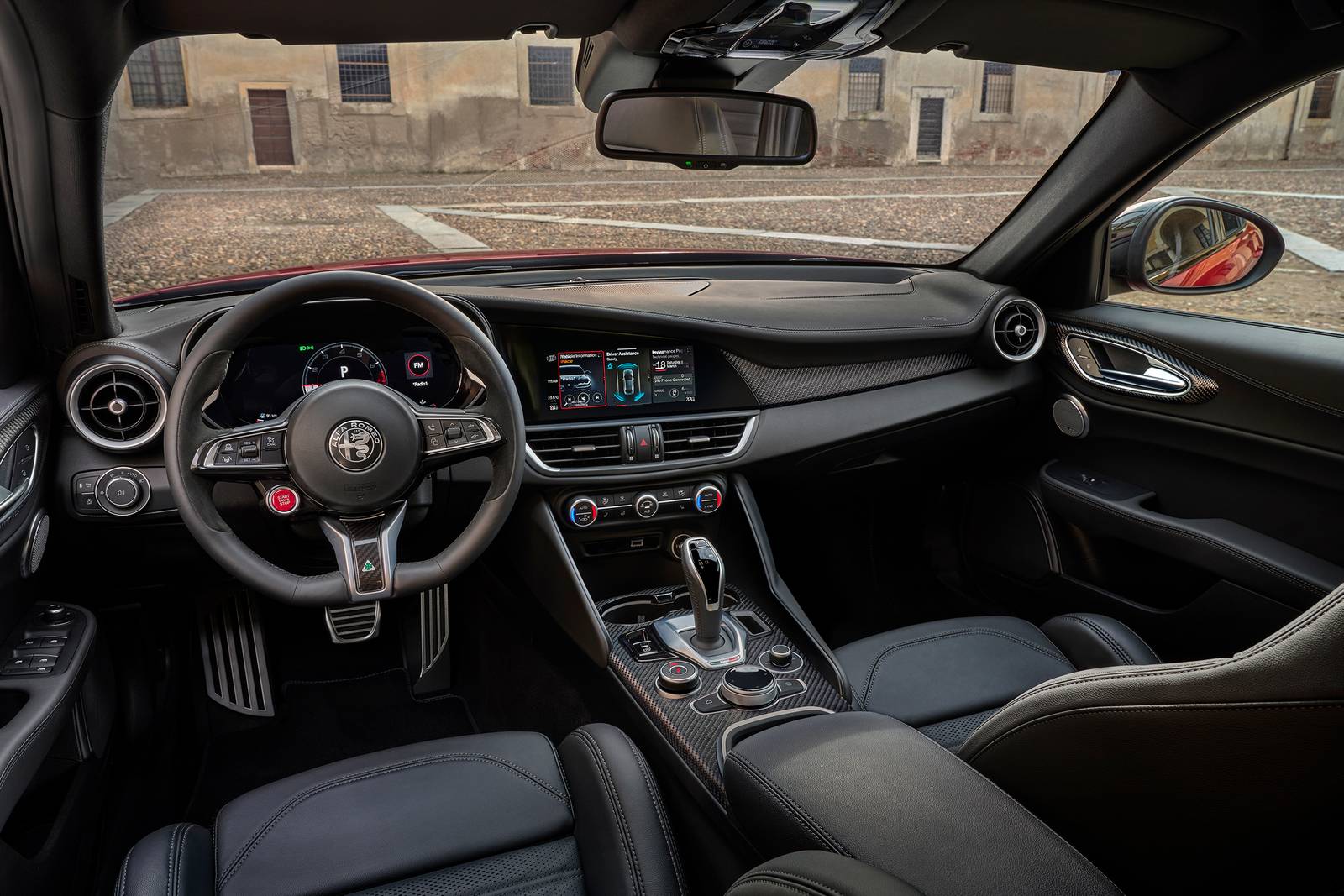 2024 Alfa Romeo Giulia interior D