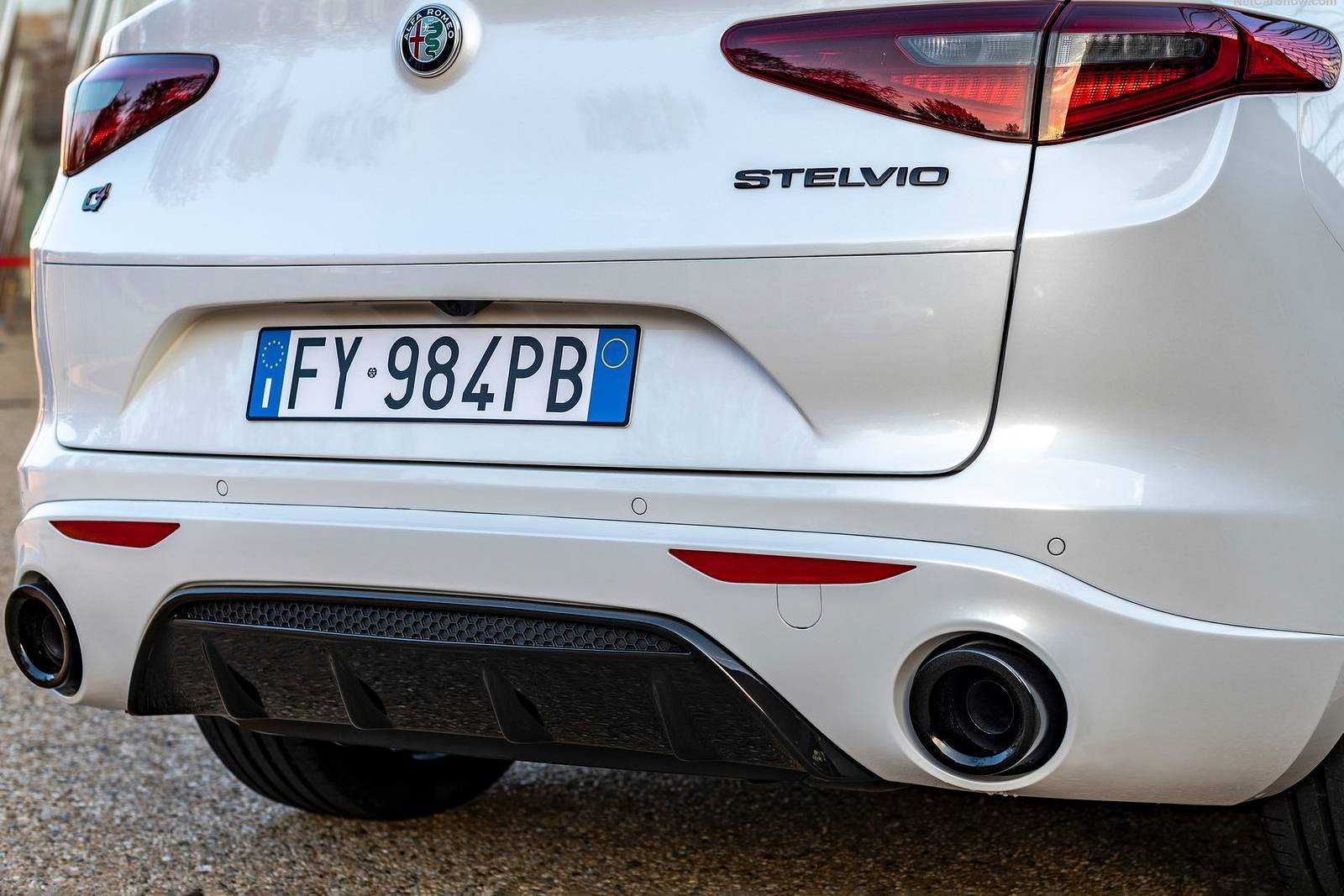 2023 Alfa Romeo Stelvio exterior EDETAIL