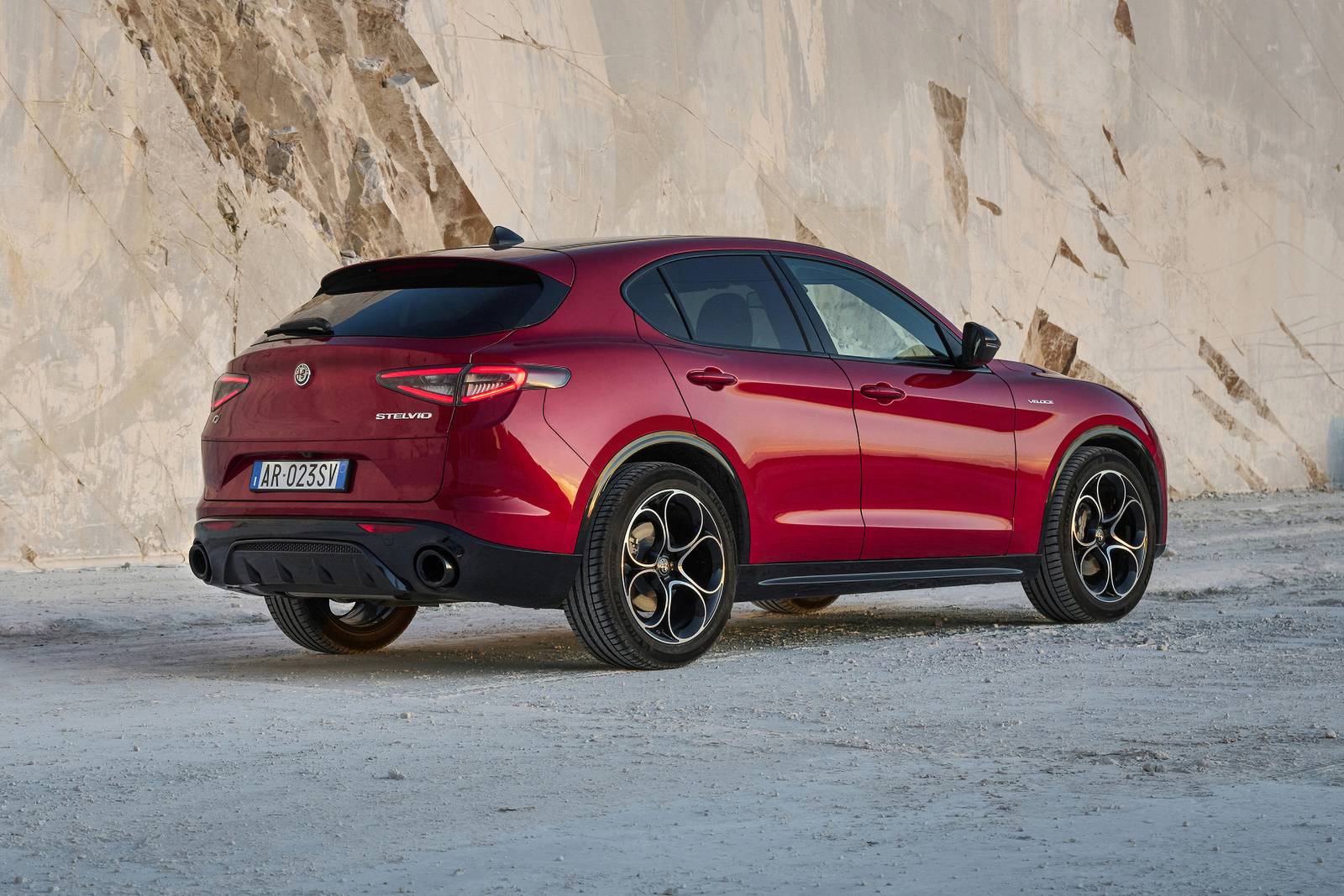 2024 Alfa Romeo Stelvio Veloce 4dr SUV Exterior Shown