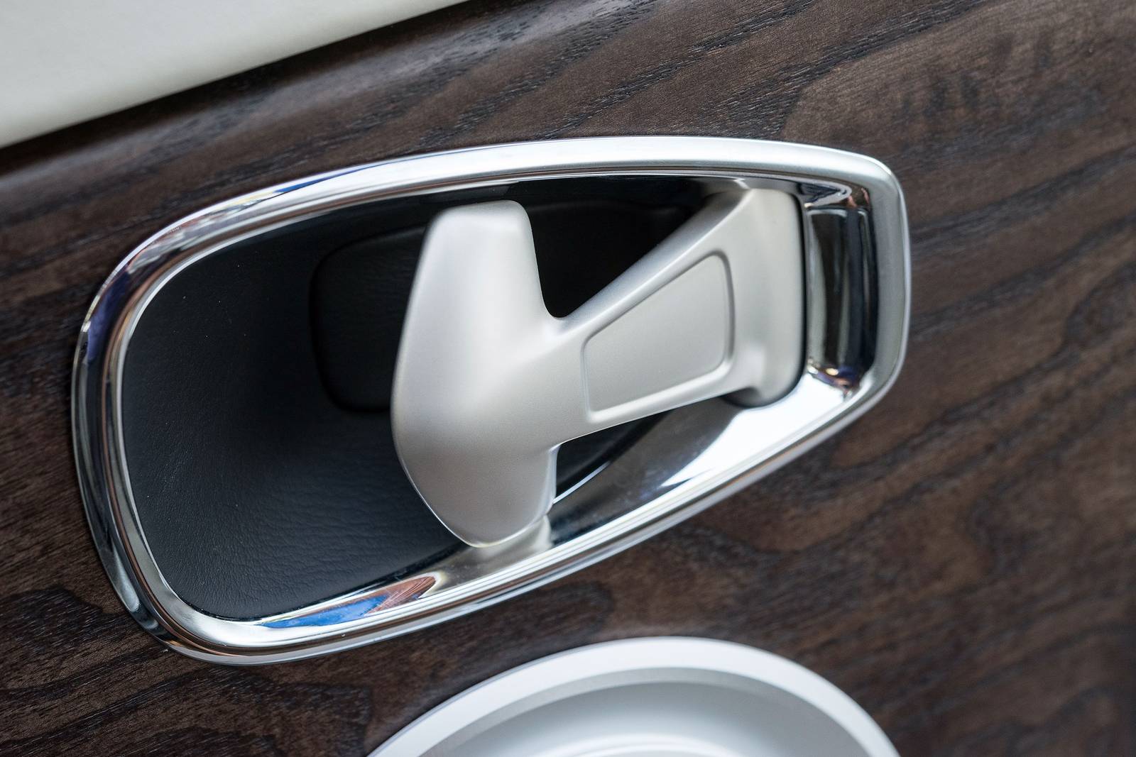 2018 Aston Martin DB11 interior DETAIL