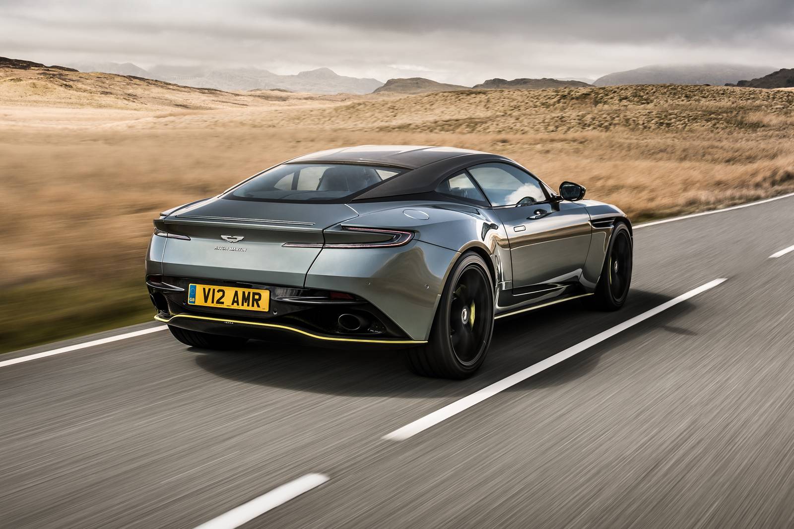2019 Aston Martin DB11 — OEM photo 3
