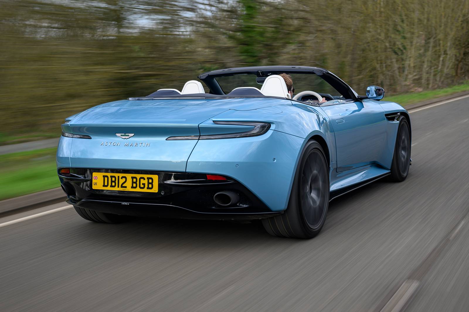 2025 Aston Martin DB12 exterior F