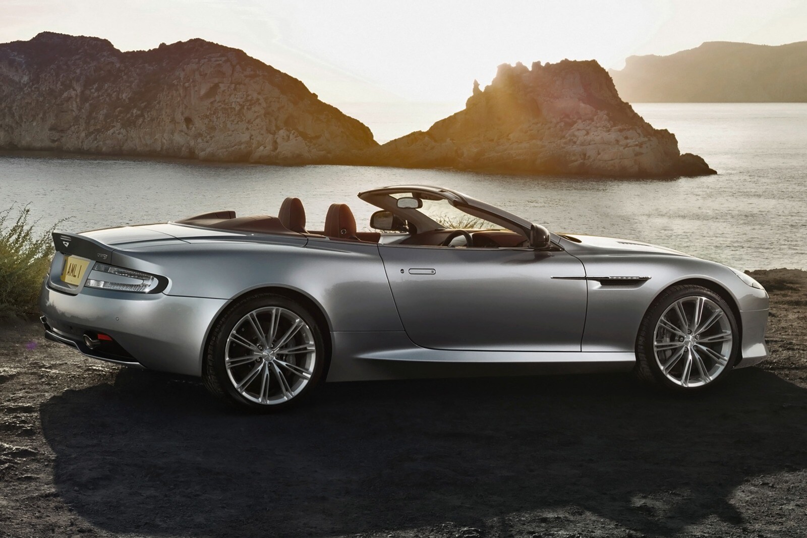 2013 Aston Martin DB9 Volante Convertible Exterior