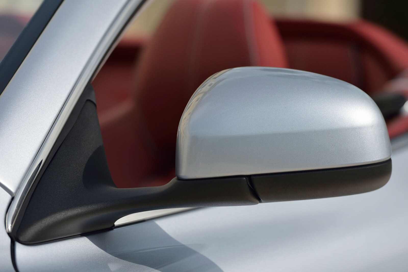 2014 Aston Martin DB9 exterior EDETAIL