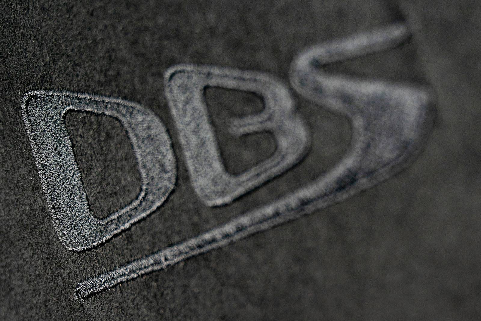 2019 Aston Martin DBS Superleggera interior DETAIL