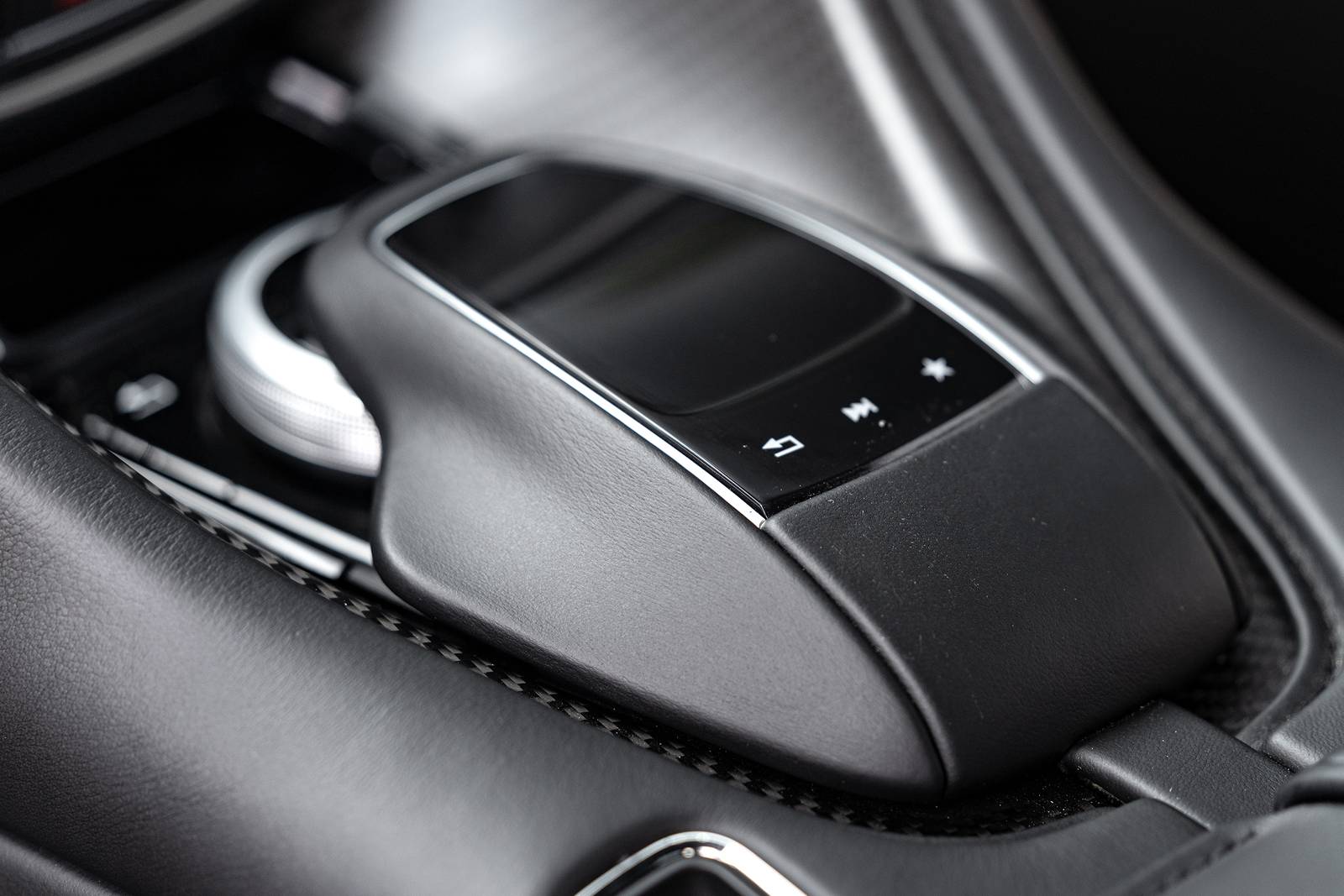 2021 Aston Martin DBS Superleggera interior AUXCTRL