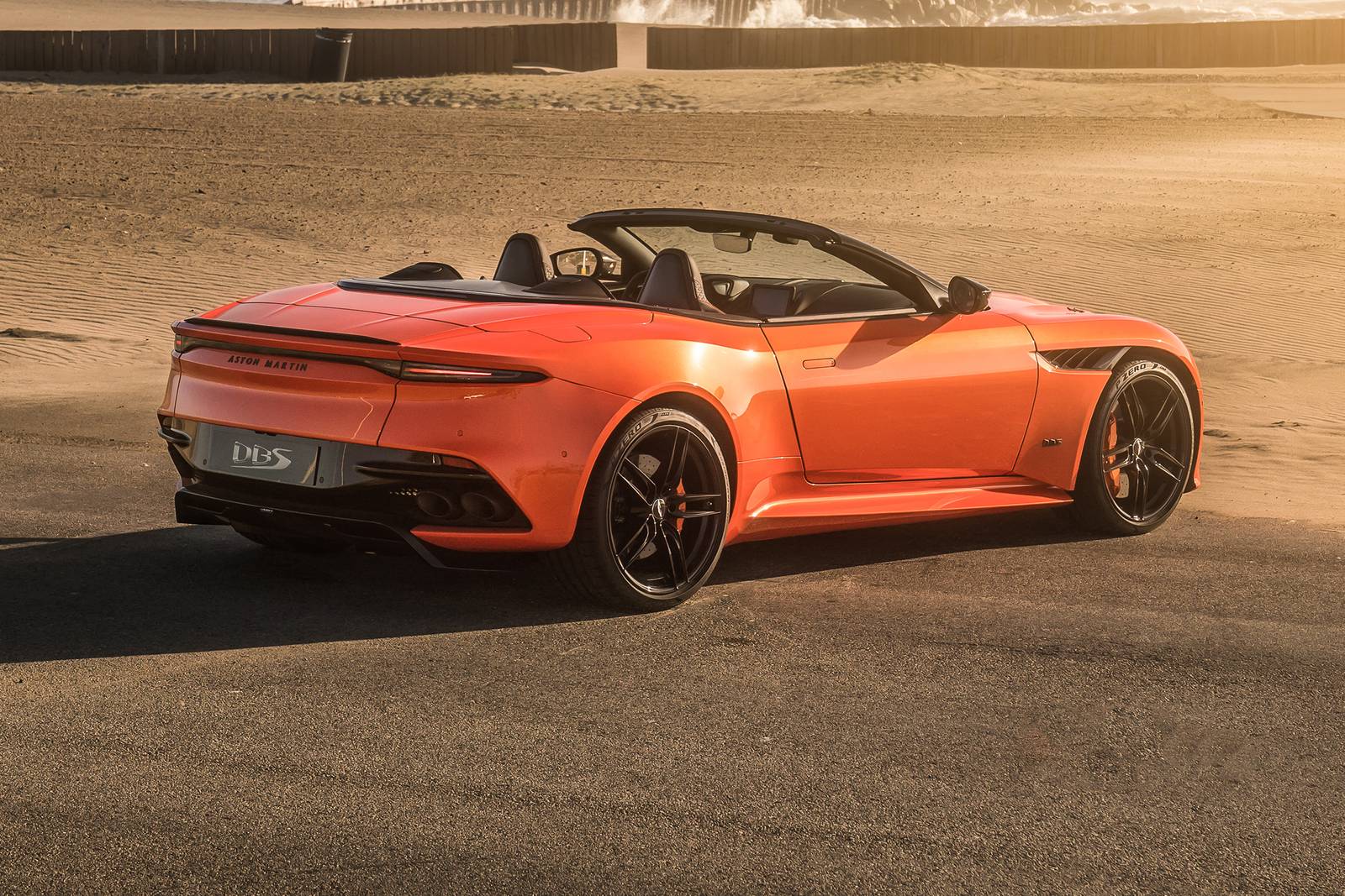 2020 Aston Martin DBS — OEM photo 4