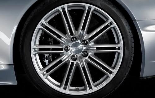 2011 Aston Martin DBS — OEM photo 4