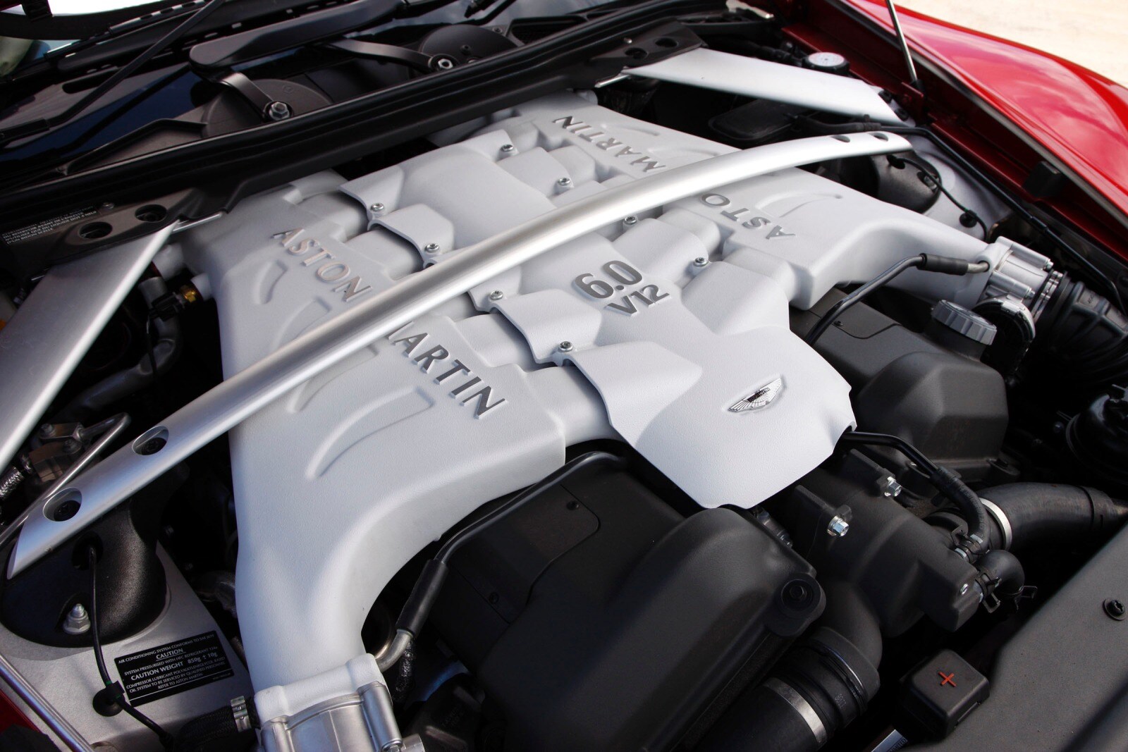 2012 Aston Martin DBS exterior E