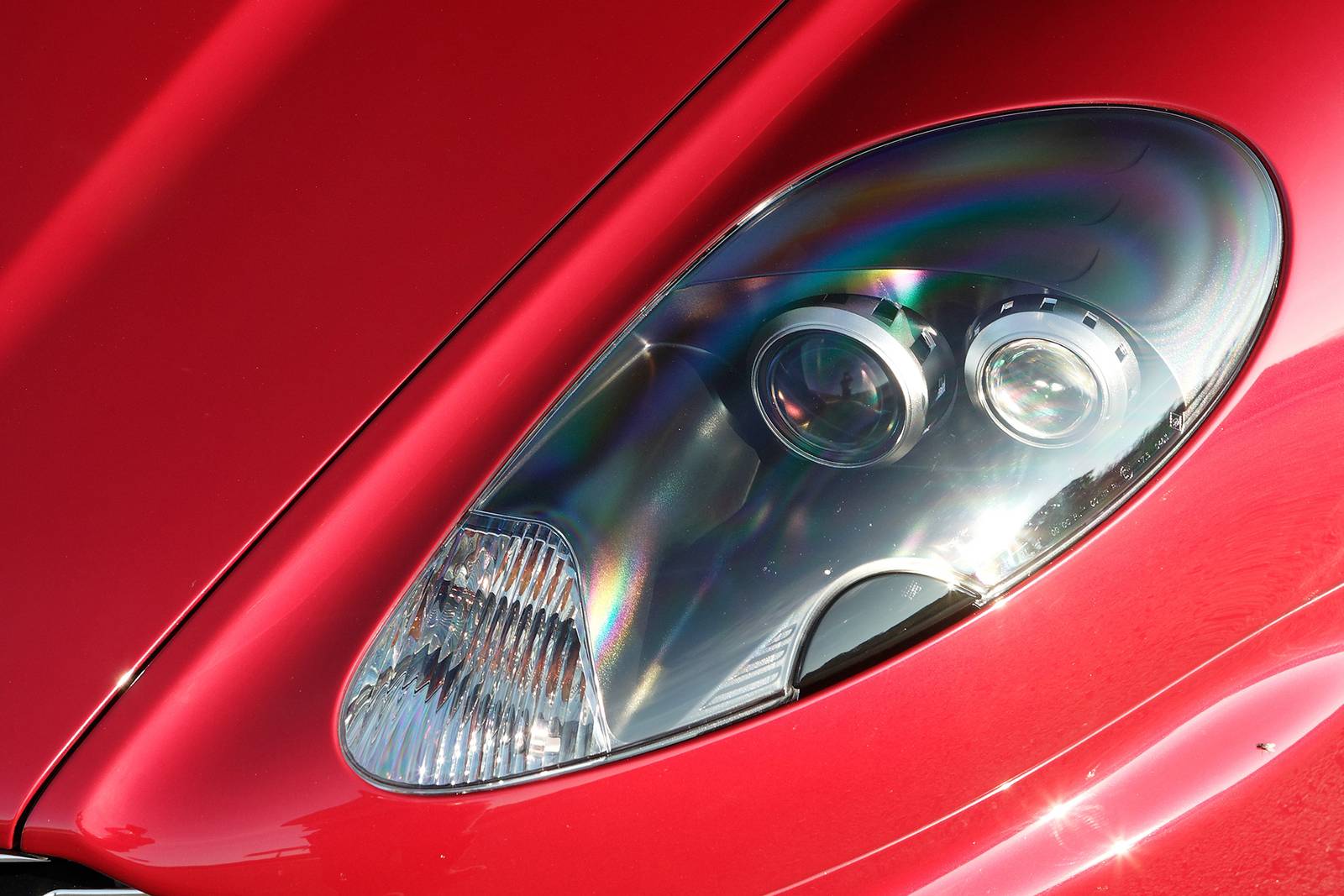 2012 Aston Martin DBS exterior EDETAIL