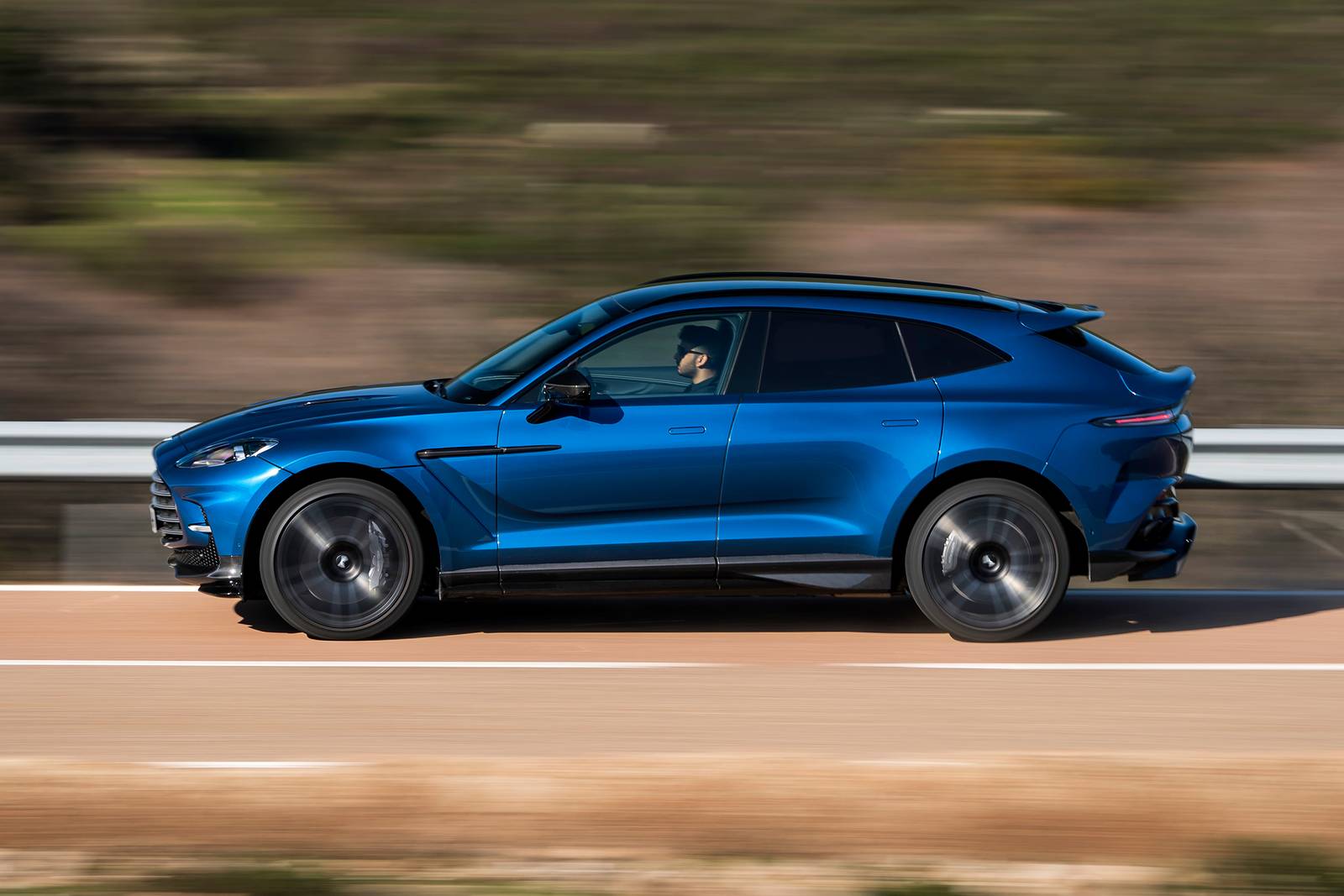 Aston Martin DBX707 4dr SUV Profile