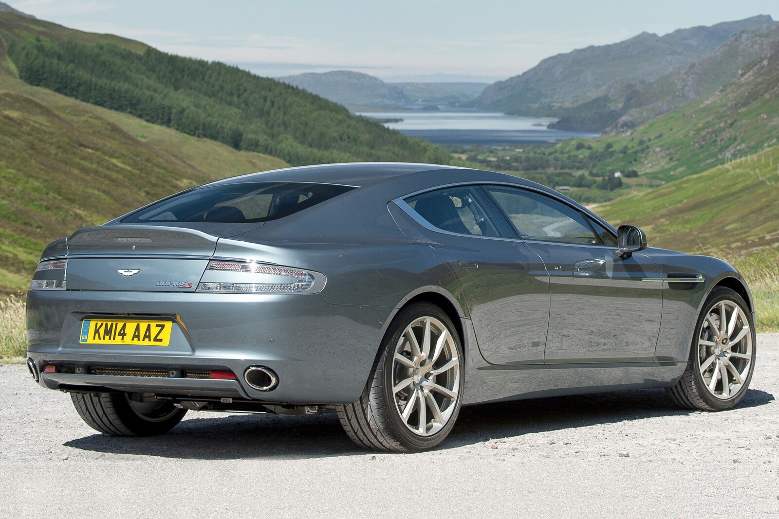 2015 Aston Martin Rapide S Sedan Exterior