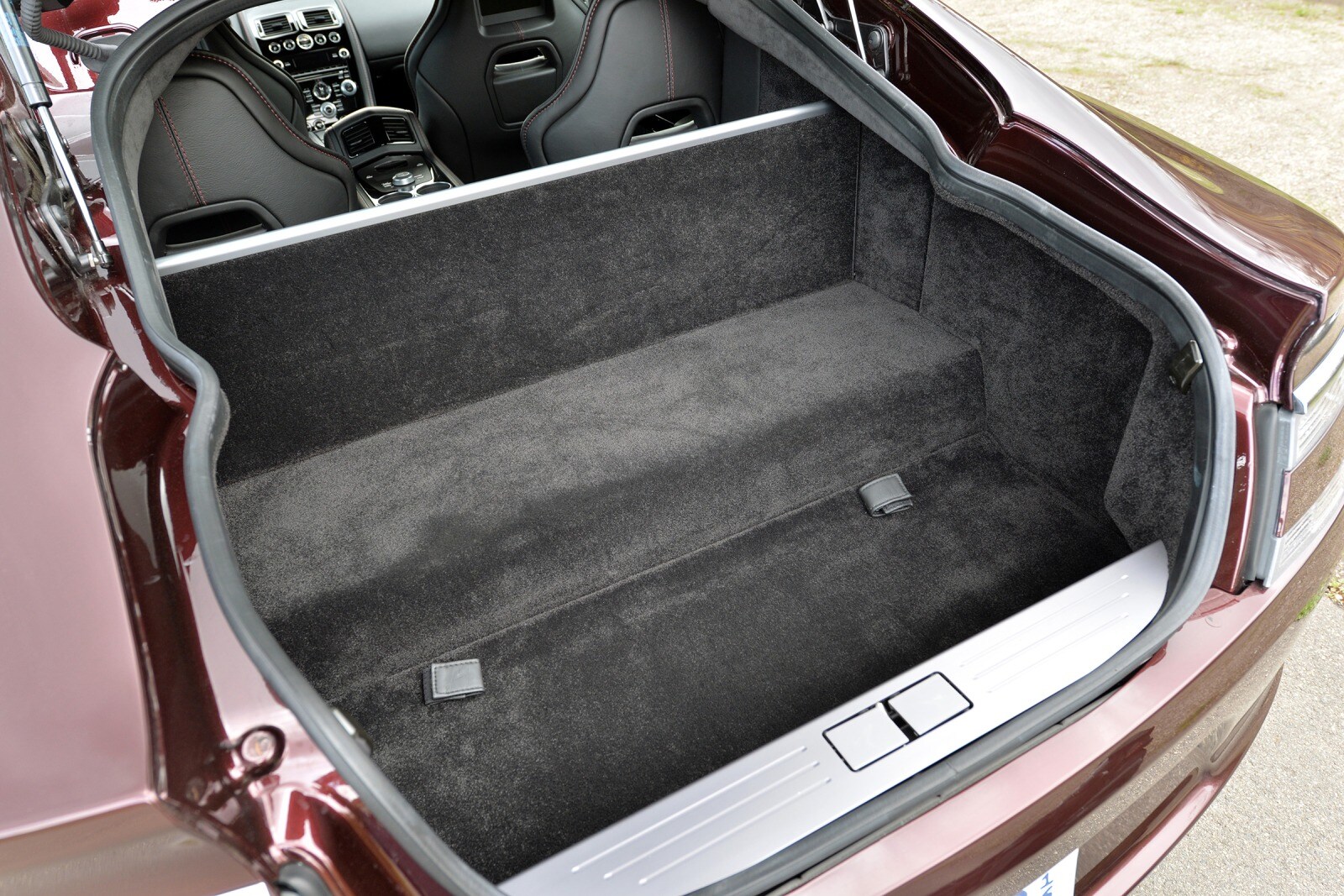 2016 Aston Martin Rapide S interior CARGO