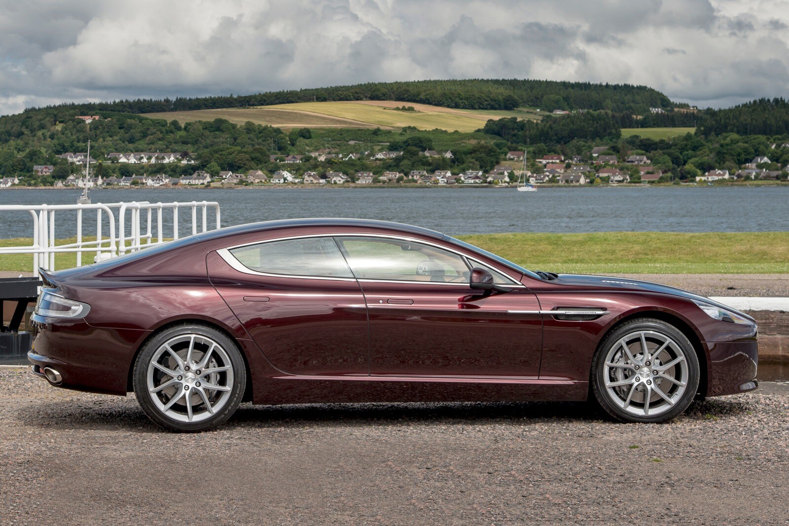 2016 Aston Martin Rapide S Sedan Exterior