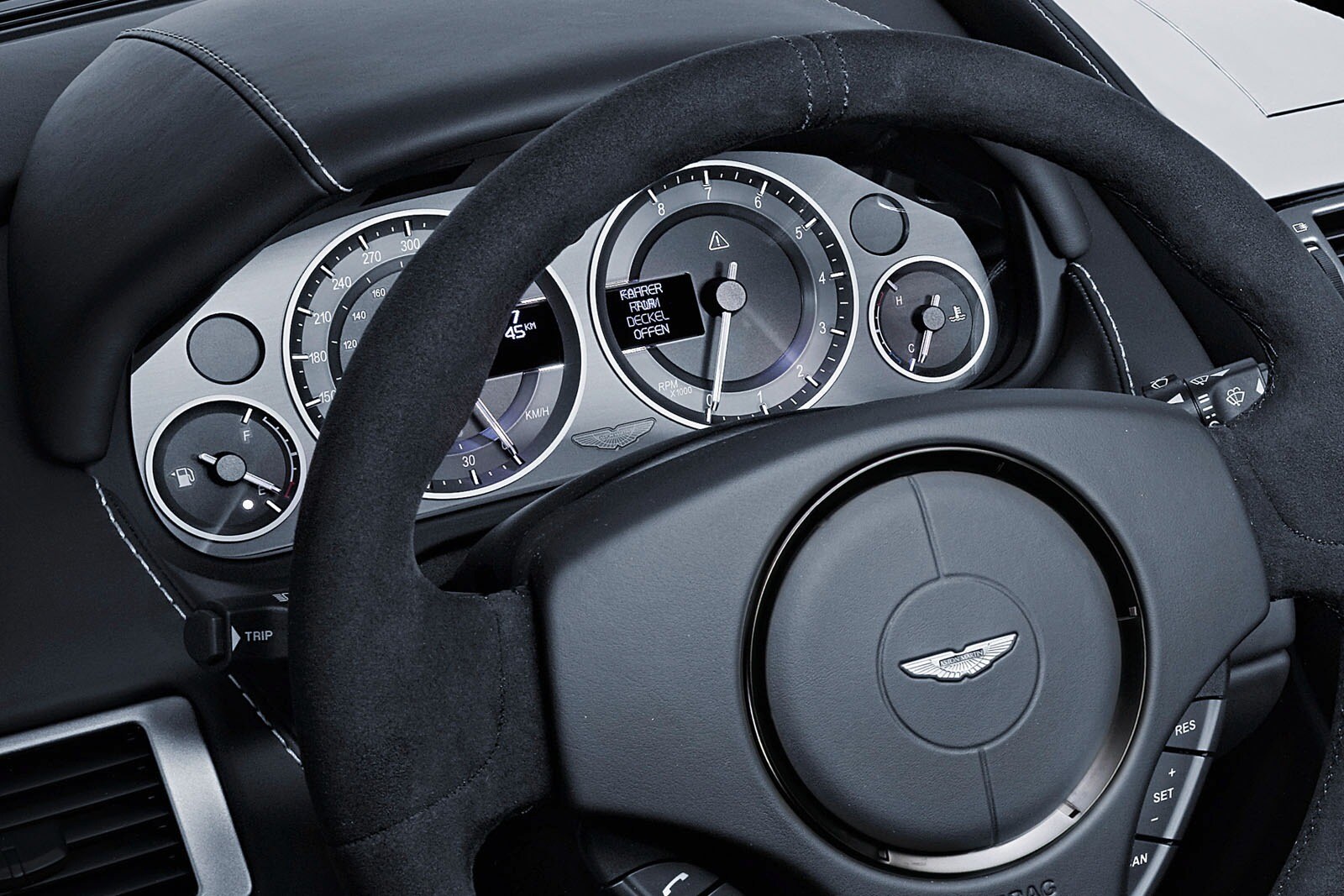 2012 Aston Martin V12 Vantage interior G