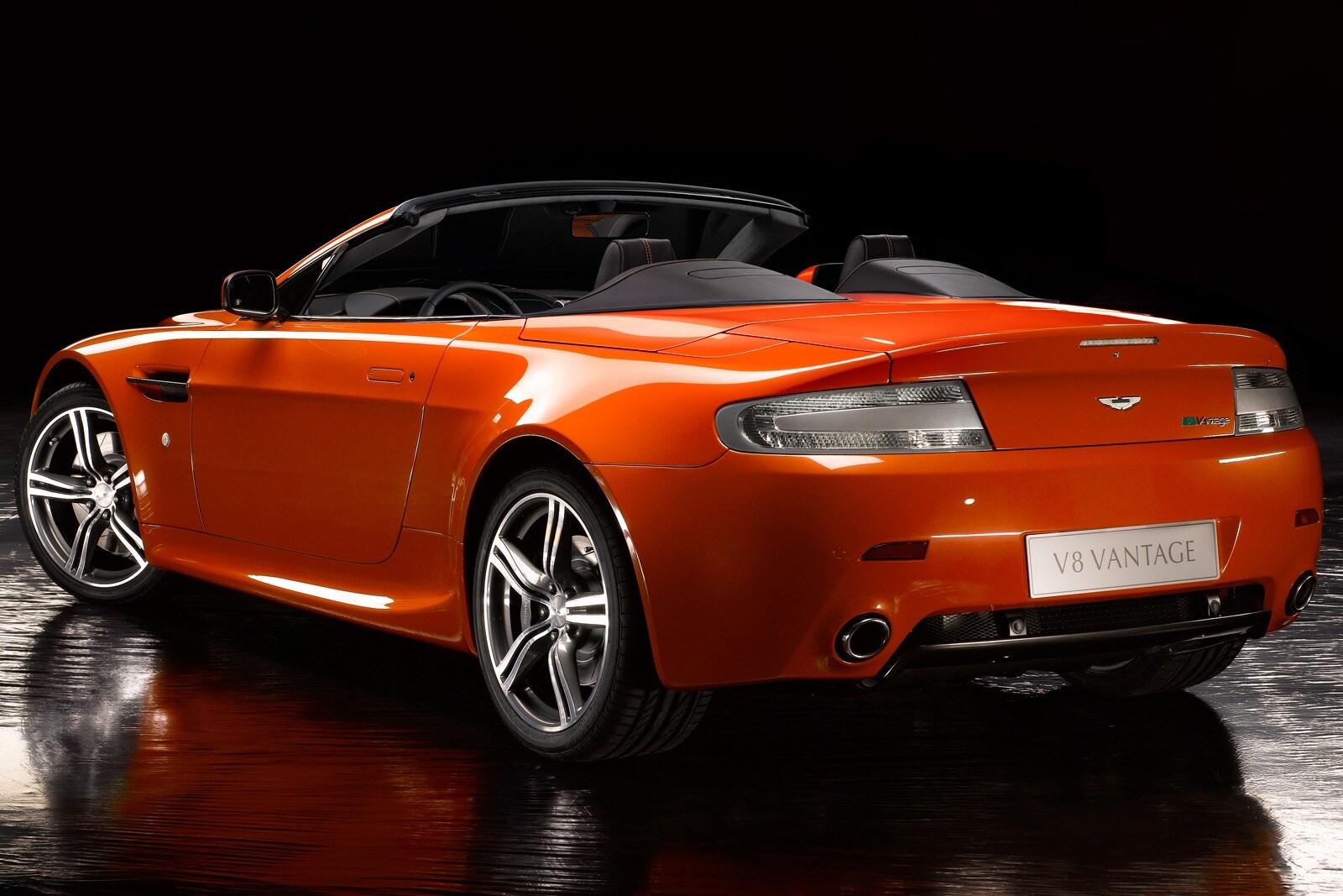 2008 Aston Martin V8 Vantage Convertible Exterior