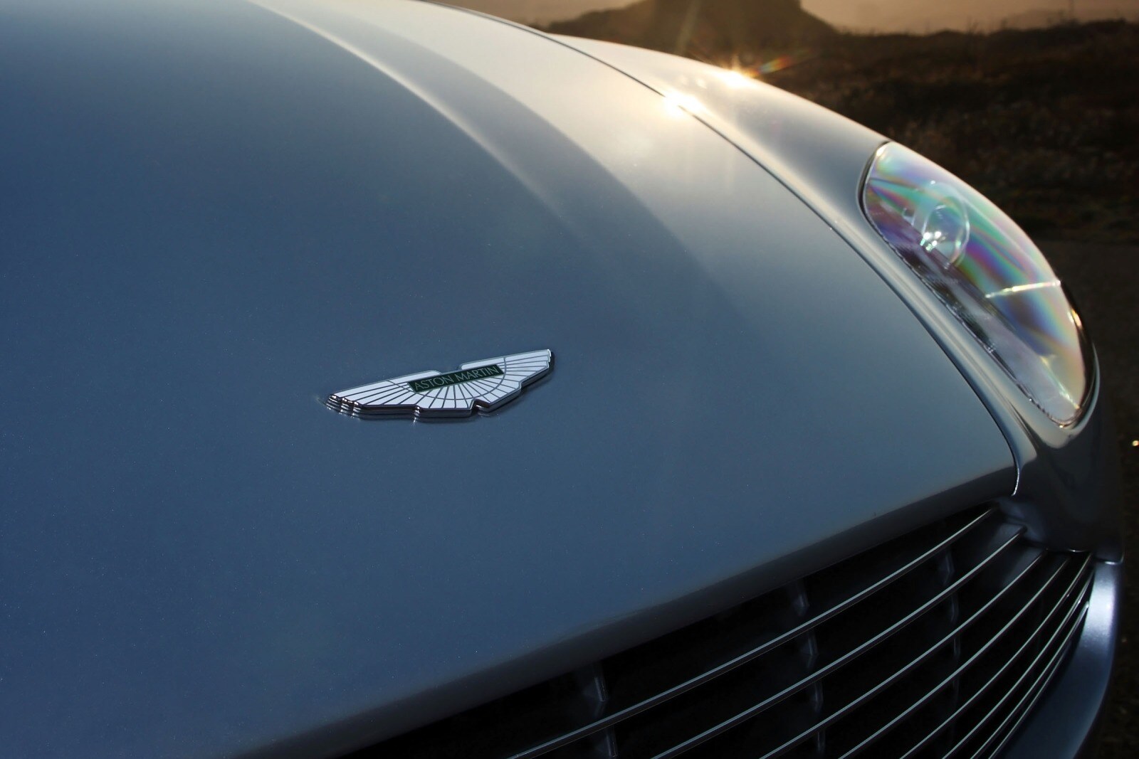 2012 Aston Martin V8 Vantage — OEM photo 5