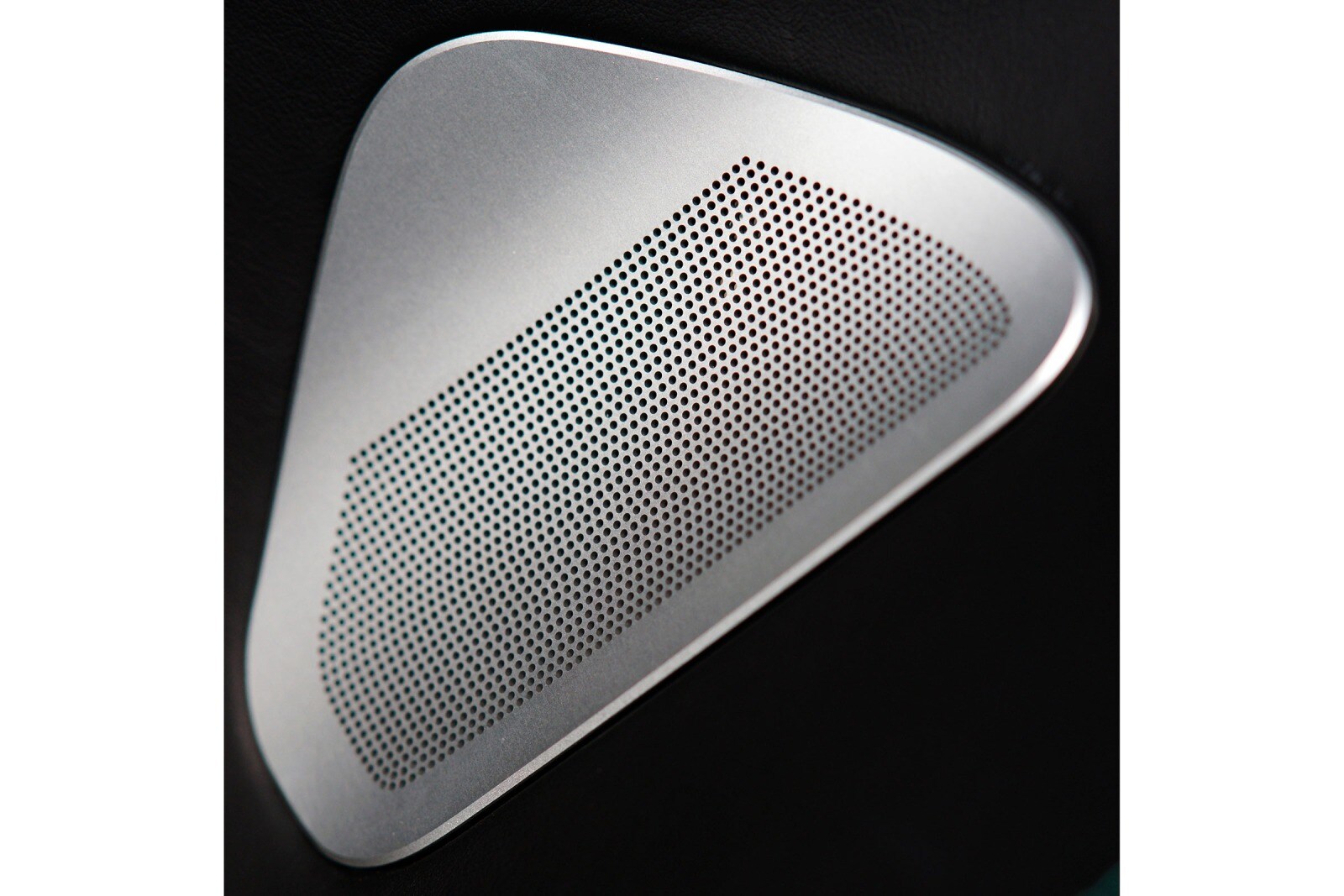 2014 Aston Martin V8 Vantage interior DETAIL