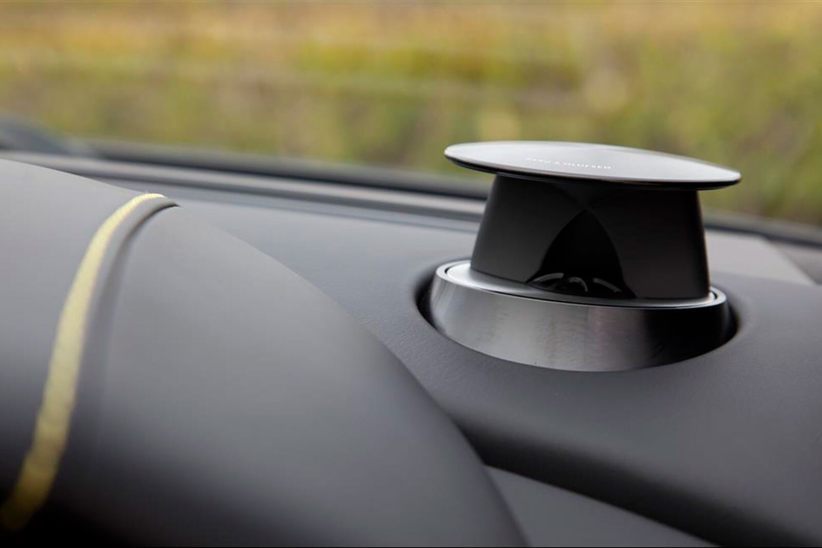 2016 Aston Martin V8 Vantage interior DETAIL