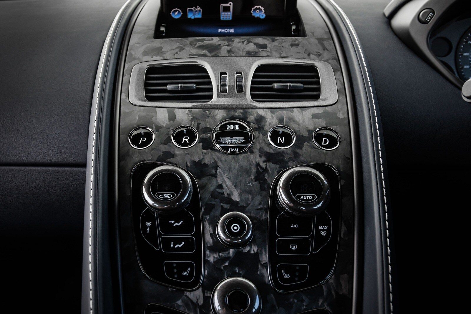 2018 Aston Martin Vanquish S interior CC