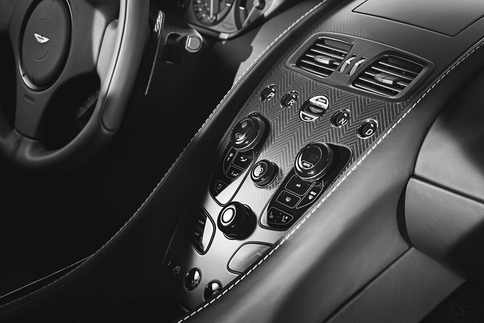 2016 Aston Martin Vanquish interior CC