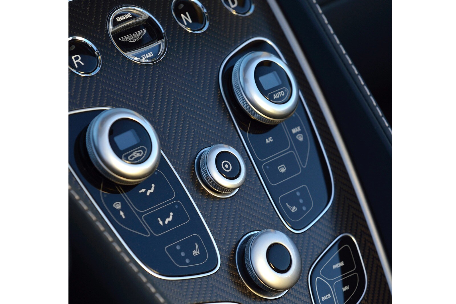 2016 Aston Martin Vanquish interior CC