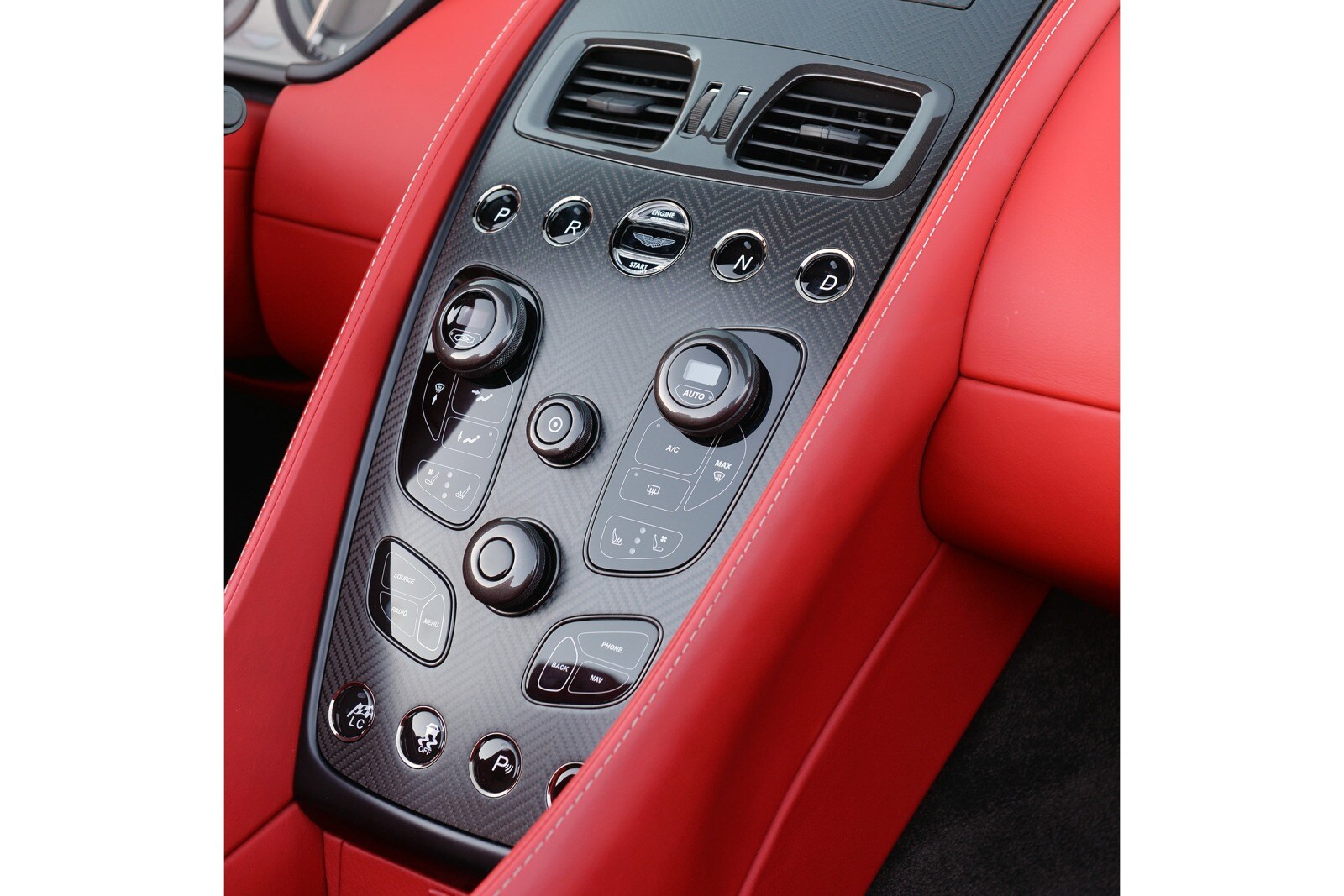 2016 Aston Martin Vanquish interior CC