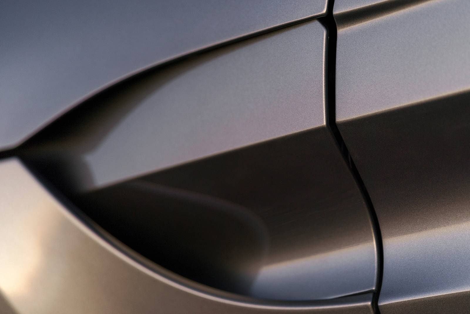 2020 Aston Martin Vantage exterior EDETAIL