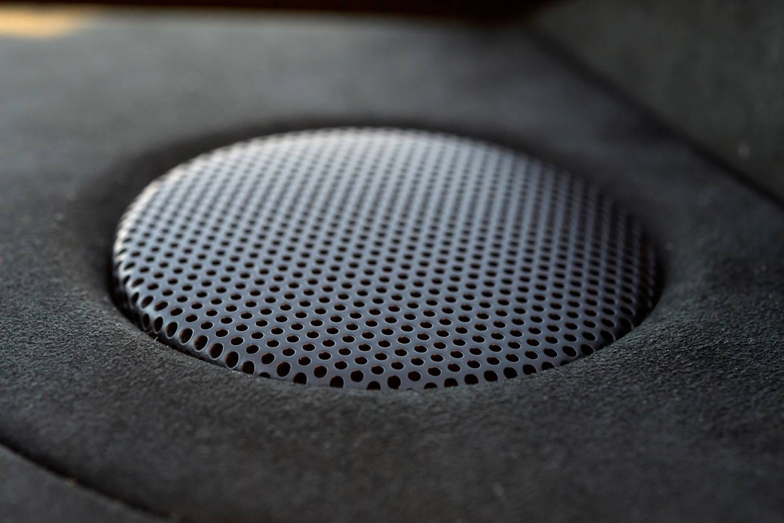 2020 Aston Martin Vantage interior DETAIL