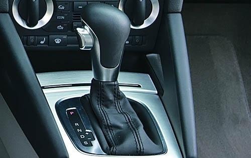 2010 Audi A3 interior CC