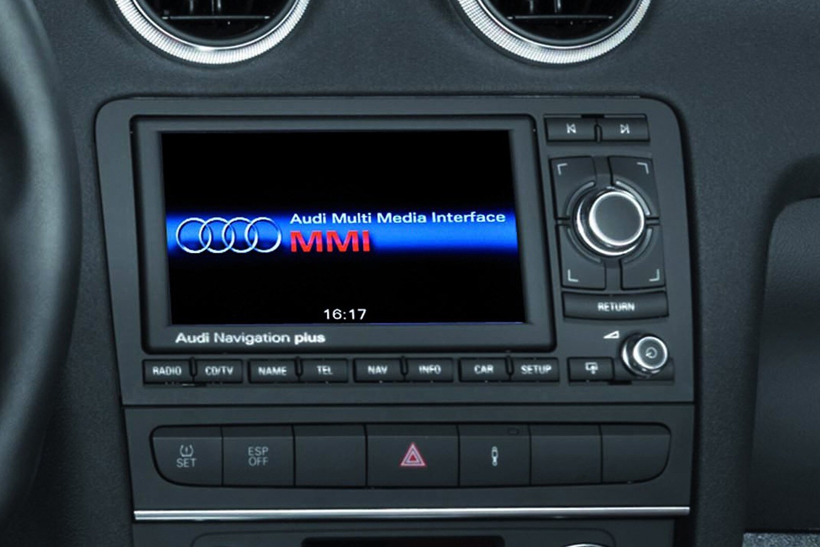 2010 Audi A3 interior CC