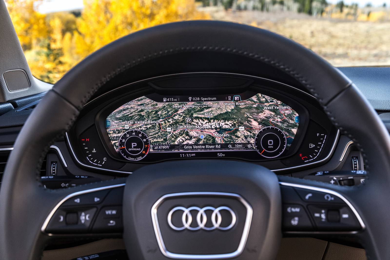 2018 Audi A4 interior NAVSYS