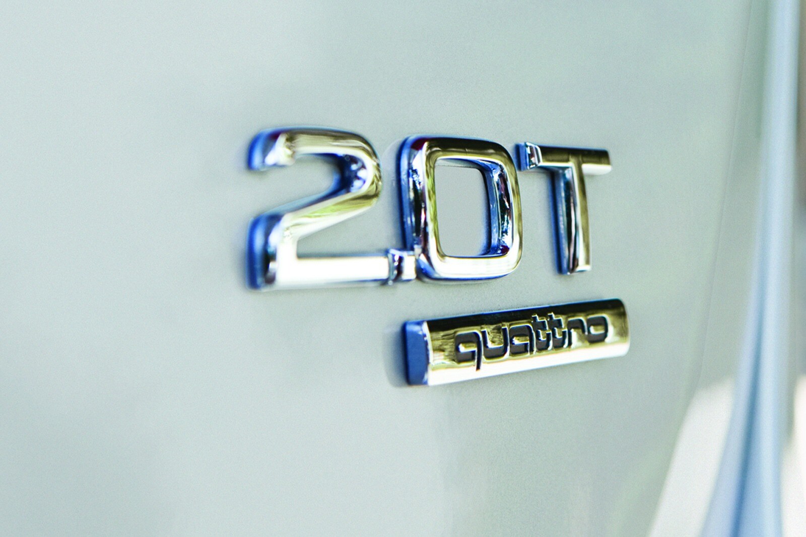 2010 Audi A4 exterior RBDG