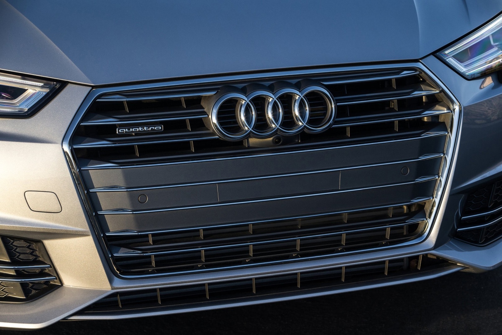 2017 Audi A4 exterior FBDG