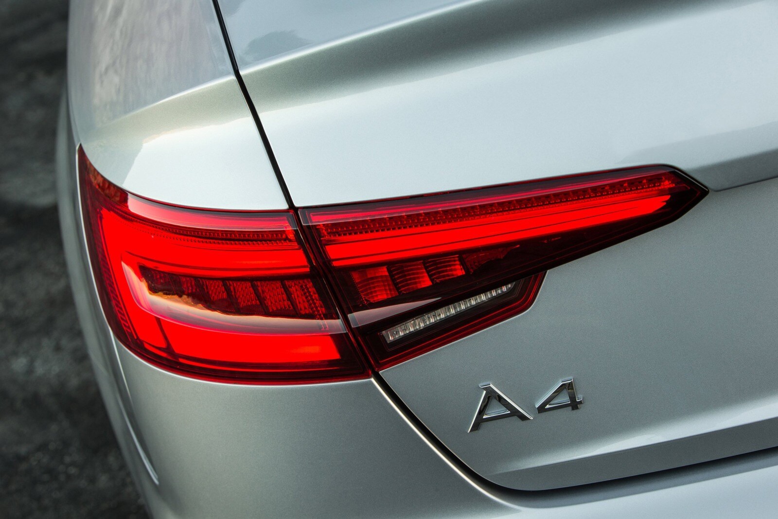 2017 Audi A4 exterior RBDG