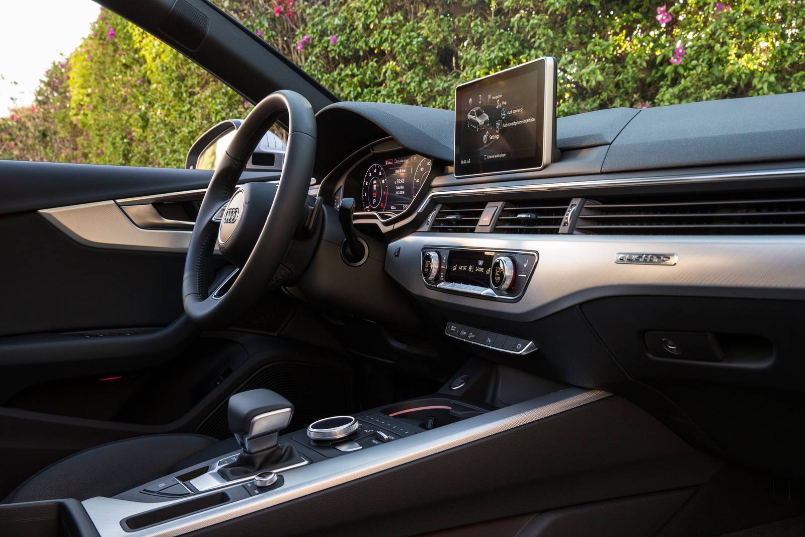 2018 Audi A4 interior I