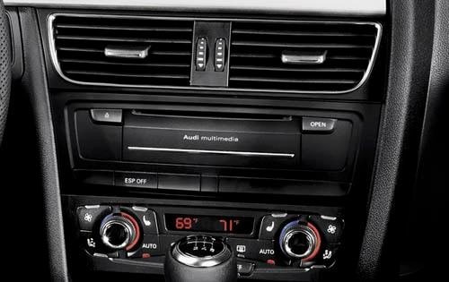 2011 Audi A5 interior CC